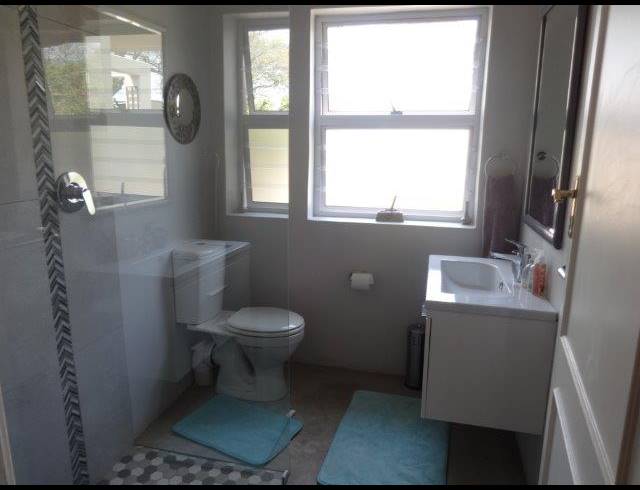 3 BEDROOM HOUSE FOR SALE IN KENSINGTON